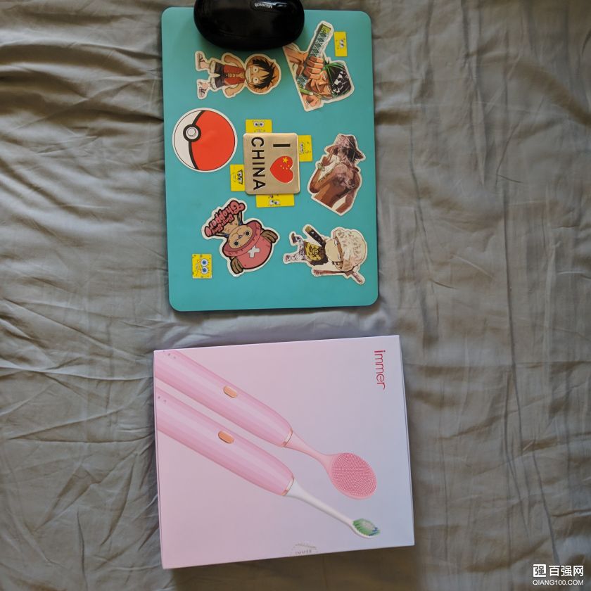 不专业但很用心的人生第一次开箱评测：可做洁面仪的电动牙刷