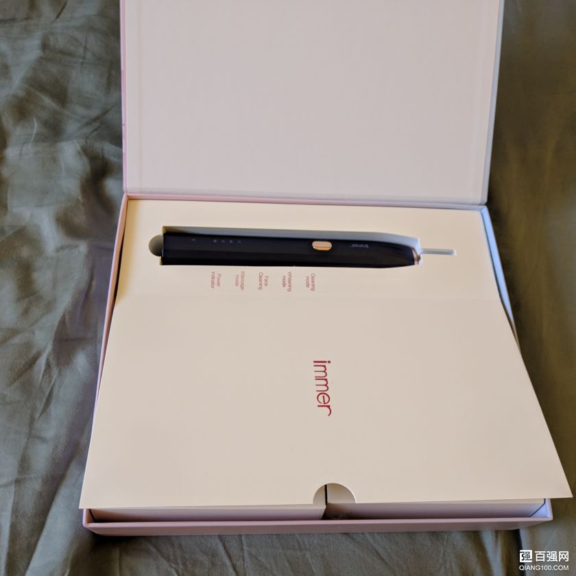 不专业但很用心的人生第一次开箱评测:可做洁面仪的电动牙刷 不专业但很用心的人生第一次开箱评测:可做洁面仪的电动牙刷