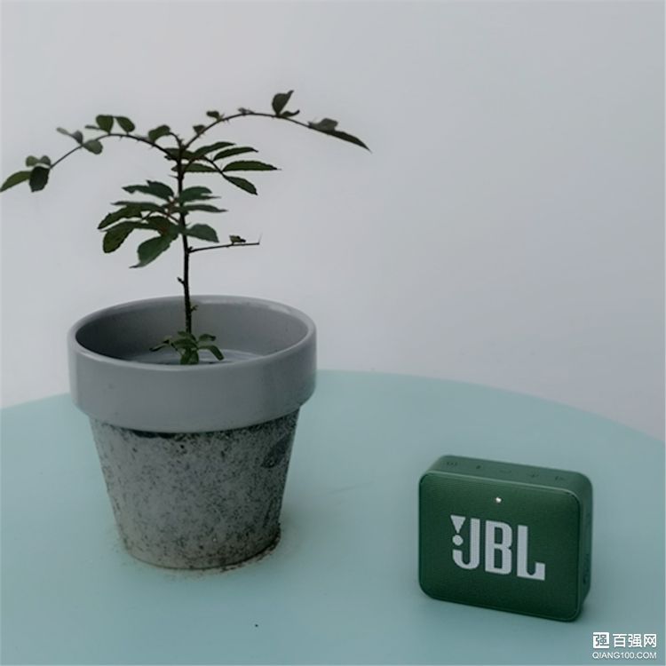 JBL GO2蓝牙音箱,小巧防水,随时随地都在用 JBL GO2蓝牙音箱,小巧防水,随时随地都在用