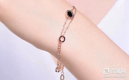 潮宏基彩金手链掉色吗?潮宏基彩金手链好看吗? 潮宏基彩金手链掉色吗?潮宏基彩金手链好看吗?