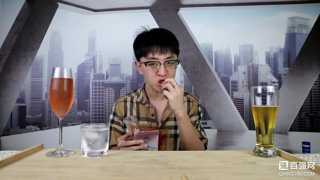 试吃几款网红零食，看看有什么特别的