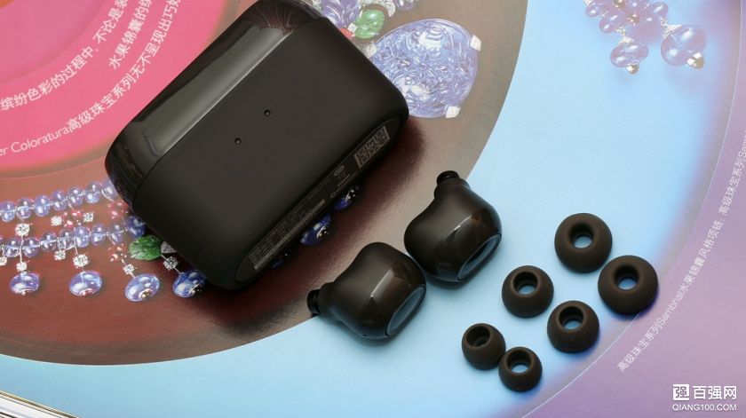 JEET AIR蓝牙耳机:运动加成真无线长续航体验 JEET AIR蓝牙耳机:运动加成真无线长续航体验