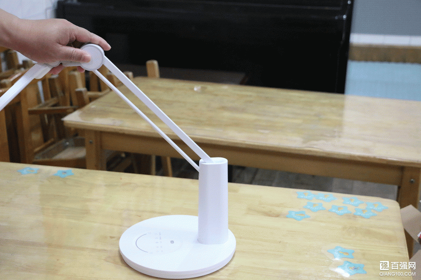 全光谱技术搭配双光源,护眼更健康——孩视宝VL235B护眼台灯体 全光谱技术搭配双光源,护眼更健康——孩视宝VL235B护眼台灯体