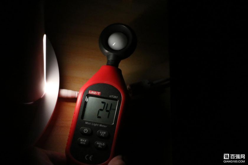 全光谱技术搭配双光源,护眼更健康——孩视宝VL235B护眼台灯体 全光谱技术搭配双光源,护眼更健康——孩视宝VL235B护眼台灯体