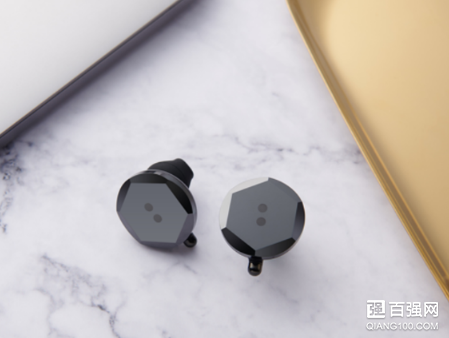 1698元!BUTTONS发布BUTTONS Air 真无线蓝牙耳机 1698元!BUTTONS发布BUTTONS Air 真无线蓝牙耳机