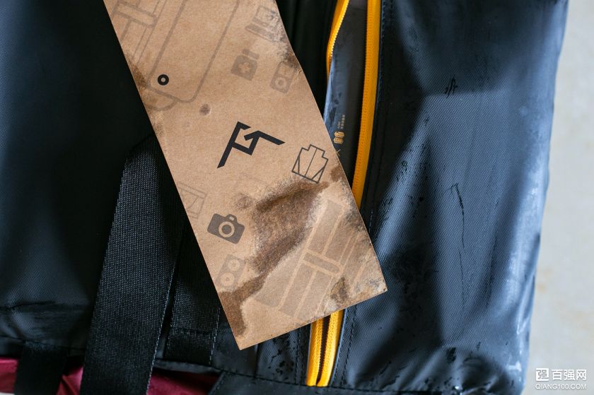 特能“装”随你“变”还防水,旅行摄影背包,AGM黑盾双肩包 特能“装”随你“变”还防水,旅行摄影背包,AGM黑盾双肩包