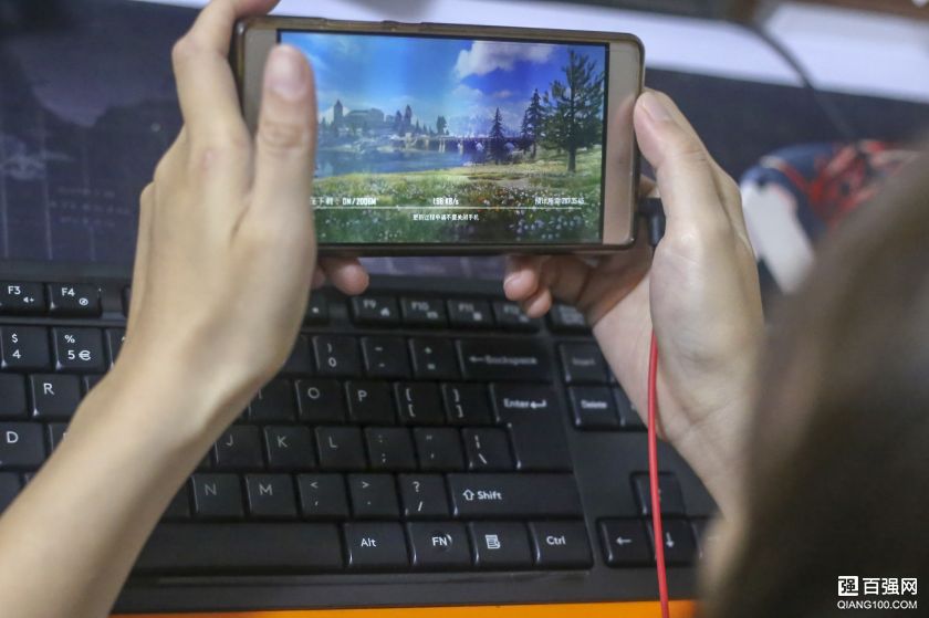 手机听3D环绕立体声，我的游戏耳机硕美科G618i
