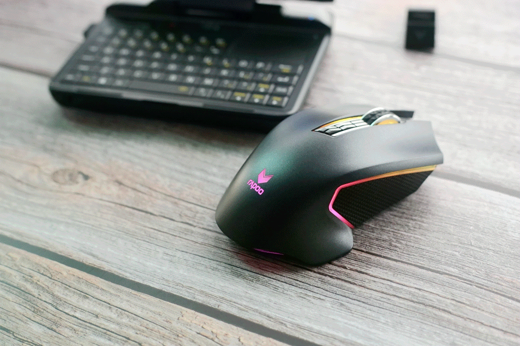 雷柏V20PRO双模鼠标,游戏办公两不误 雷柏V20PRO双模鼠标,游戏办公两不误