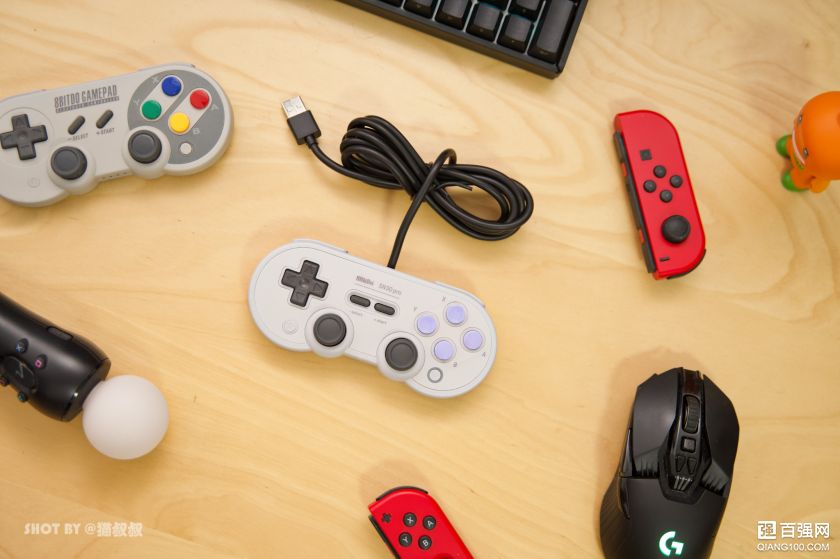 八位堂 SN30Pro USB 手柄,将美好回忆带到现实 八位堂 SN30Pro USB 手柄,将美好回忆带到现实