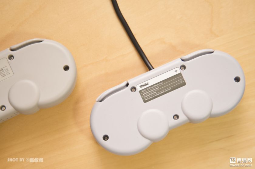 八位堂 SN30Pro USB 手柄,将美好回忆带到现实 八位堂 SN30Pro USB 手柄,将美好回忆带到现实