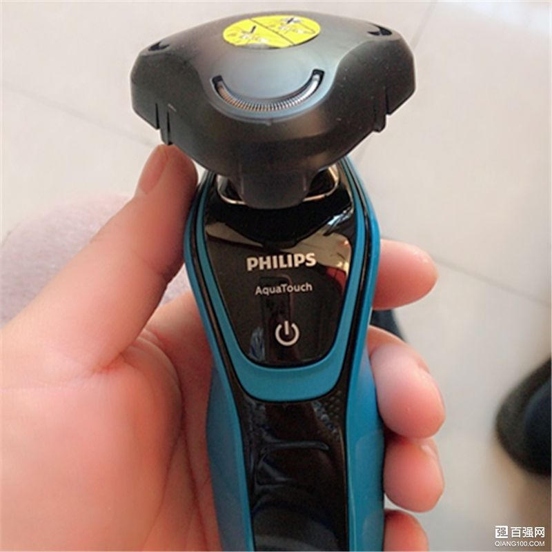 飞利浦S5050电动剃须刀,彰显男士魅力 飞利浦S5050电动剃须刀,彰显男士魅力