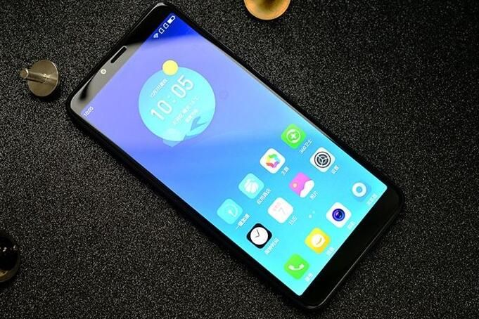 买360手机N6还是买小米手机红米5plus？