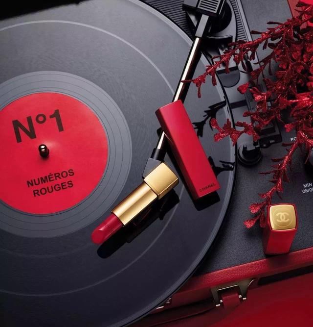 Dior迪奥、阿玛尼口红、ysl黑管口红谁是2017断货王？