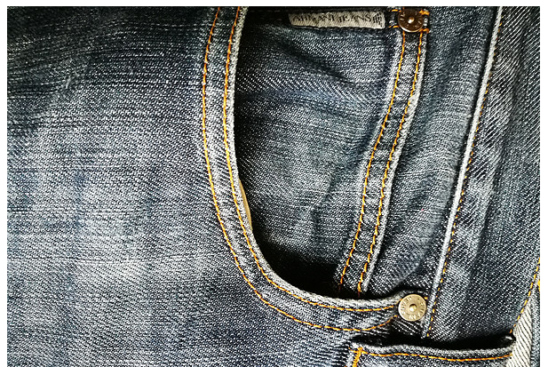 意大利三大牛仔裤品牌对比贴 Armani Jeans、Replay、Diesel 意大利三大牛仔裤品牌对比贴 Armani Jeans、Replay、Diesel