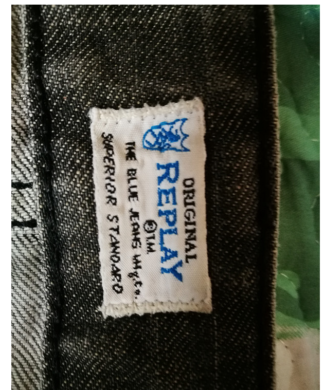 意大利三大牛仔裤品牌对比贴 Armani Jeans、Replay、Diesel 意大利三大牛仔裤品牌对比贴 Armani Jeans、Replay、Diesel