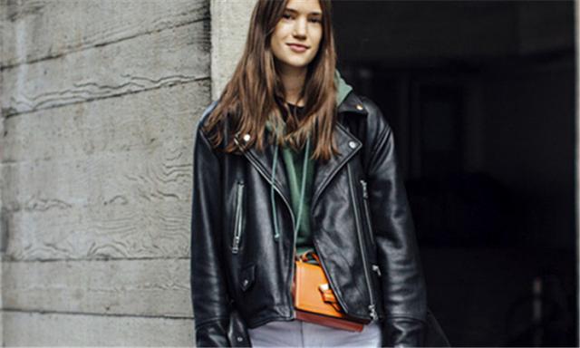 卫衣穿搭有套路,这四个窍门要知道 卫衣穿搭有套路,这四个窍门要知道