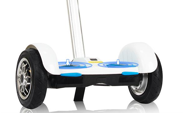 阿尔郎和龙吟的平衡车哪个好? 阿尔郎和龙吟的平衡车哪个好?