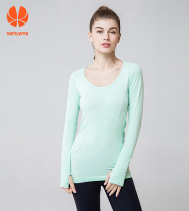 这个冬季让斯泊恩瑜伽服带你体验最舒适的瑜伽运动 这个冬季让斯泊恩瑜伽服带你体验最舒适的瑜伽运动