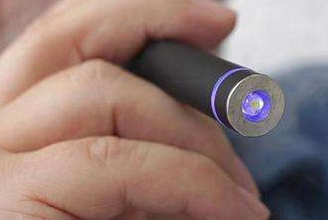 抽电子烟对身体有害吗?电子烟油对身体有害吗? 抽电子烟对身体有害吗?电子烟油对身体有害吗?