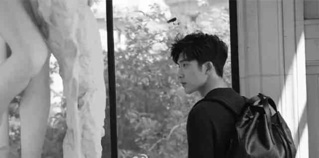 LV双肩包推荐?LV明星同款大牌双肩包推荐 LV双肩包推荐?LV明星同款大牌双肩包推荐