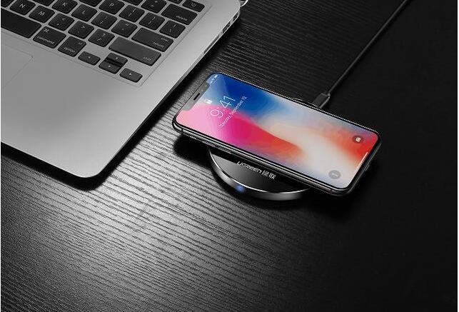 绿联无线充电也能快充? 绿联无线充电也能快充?