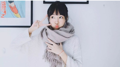 带须边的羊毛围巾该怎么围呢? 带须边的羊毛围巾该怎么围呢?