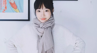 带须边的羊毛围巾该怎么围呢? 带须边的羊毛围巾该怎么围呢?