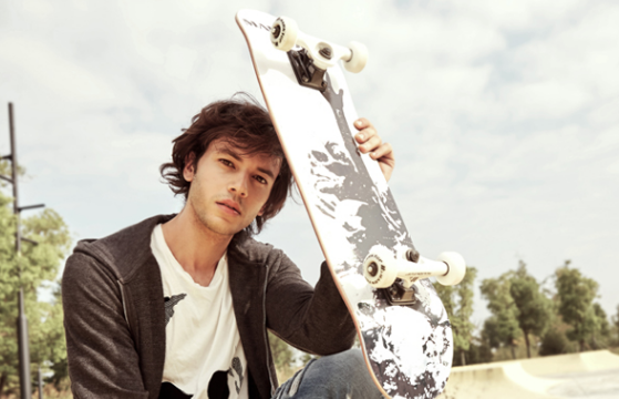 沸点滑板和玛克拓普滑板哪个好? 沸点滑板和玛克拓普滑板哪个好?