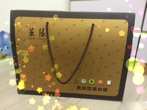 茧缘桑蚕丝被质量好么？