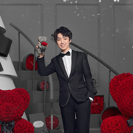 roseonly永生花玫瑰狗系列多少钱？做新年礼物合适么？