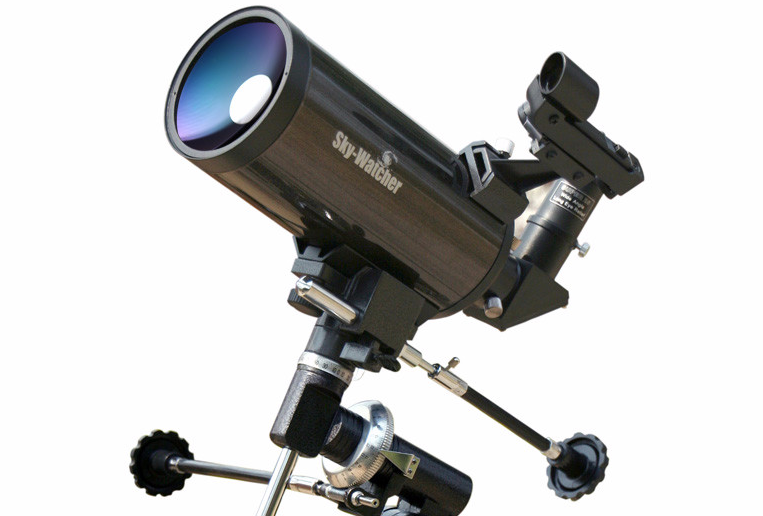 望远镜那个牌子的好？Celestron 星特朗望远镜好吗？