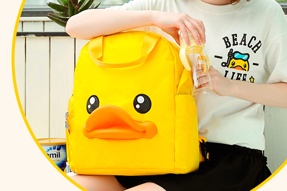 B.Duck小黄鸭、Kate Spade和Storksak Elizabeth妈咪包那个好? B.Duck小黄鸭、Kate Spade和Storksak Elizabeth妈咪包那个好?