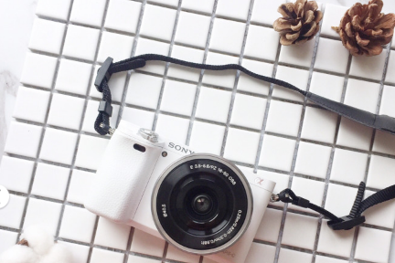 索尼a6000数码相机和松下gf9哪个好?有哪些优势? 索尼a6000数码相机和松下gf9哪个好?有哪些优势?