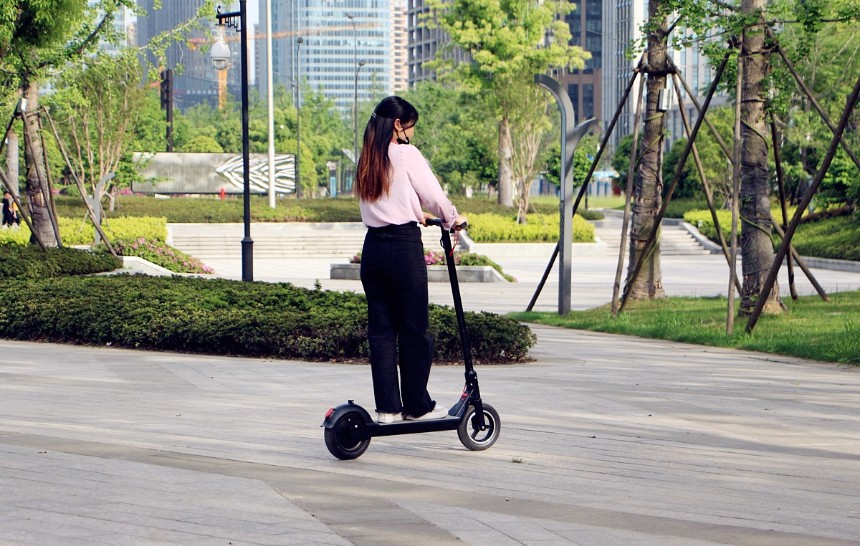 卸载共享单车,告别上班堵车!RND电动滑板车评测 卸载共享单车,告别上班堵车!RND电动滑板车评测