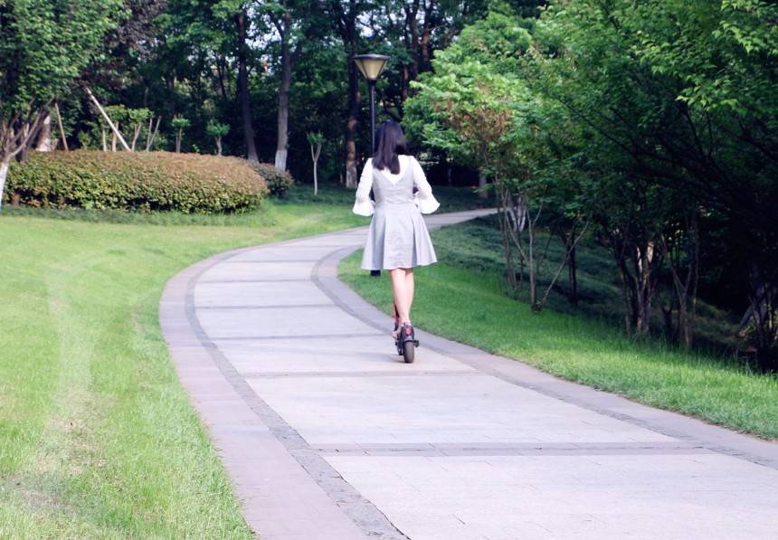 卸载共享单车,告别上班堵车!RND电动滑板车评测 卸载共享单车,告别上班堵车!RND电动滑板车评测