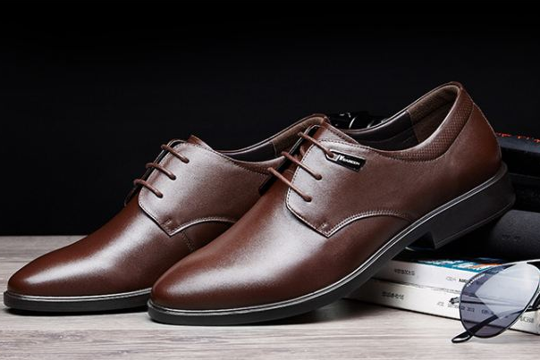 意尔康皮鞋怎么保养?保修时间多长? 意尔康皮鞋怎么保养?保修时间多长?