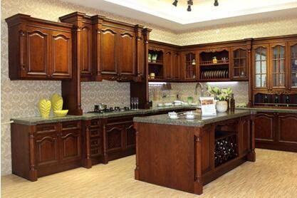 不懂怎样给孩子们幸福,箭牌橱柜提醒你需要一个“人文厨房”。 不懂怎样给孩子们幸福,箭牌橱柜提醒你需要一个“人文厨房”。