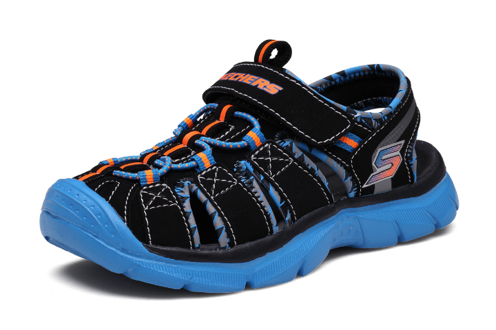 童鞋品牌哪个好？安踏毛毛虫和斯凯奇Skechers童鞋那个好？