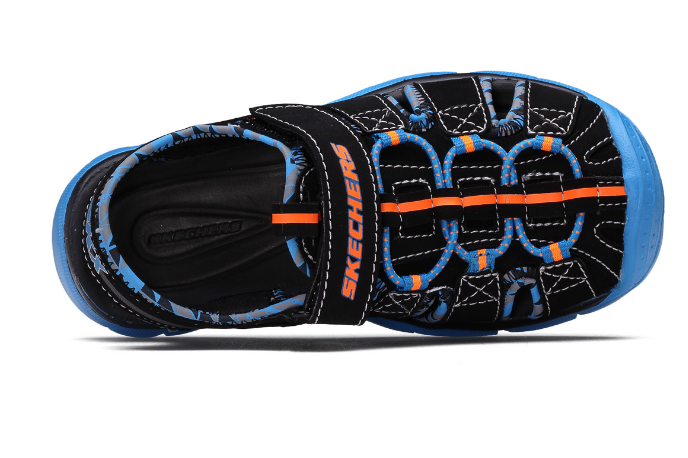 童鞋品牌哪个好？安踏毛毛虫和斯凯奇Skechers童鞋那个好？