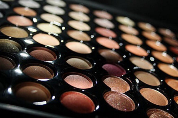 学生党平价彩妆推荐?哪些牌子的彩妆好用又便宜? 学生党平价彩妆推荐?哪些牌子的彩妆好用又便宜?