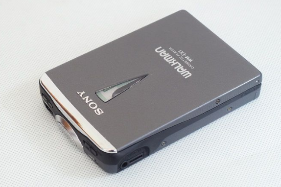 音质最好的随身听?索尼随身听经典型号是哪个系列? 音质最好的随身听?索尼随身听经典型号是哪个系列?