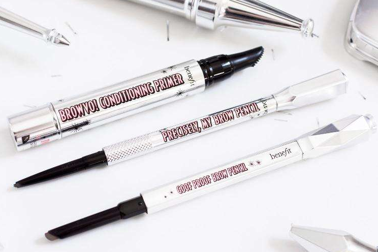 贝玲妃眉笔色号怎么选? 贝玲妃眉笔色号怎么选?