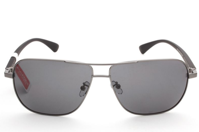 派丽蒙墨镜如何?方便穿搭吗? 派丽蒙墨镜如何?方便穿搭吗?