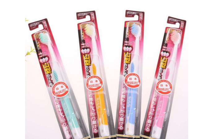牙刷用什么毛的好？惠百施（EBiSU）牙刷好用吗？