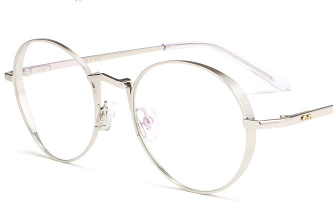 什么材质的圆眼镜框最好？佐川藤井圆镜框好看吗？