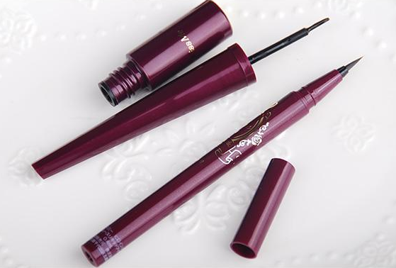 kissme眼线笔哪款好用?适合新手党吗? kissme眼线笔哪款好用?适合新手党吗?