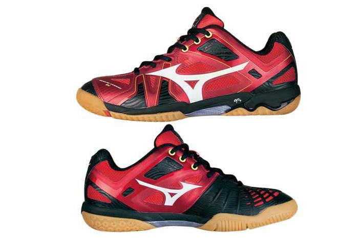 羽毛球鞋什么牌子好?推荐一下? 羽毛球鞋什么牌子好?推荐一下?