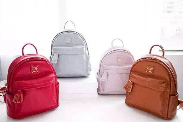 monopoly背包拉链是防盗设计吗?是哪国品牌? monopoly背包拉链是防盗设计吗?是哪国品牌?