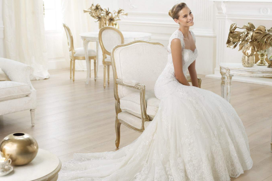 pronovias婚纱价格?穿起来重吗? pronovias婚纱价格?穿起来重吗?