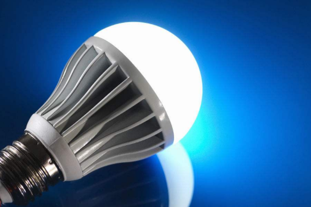 led灯哪个品牌好？小米、禀临、美的、宜家哪个好？